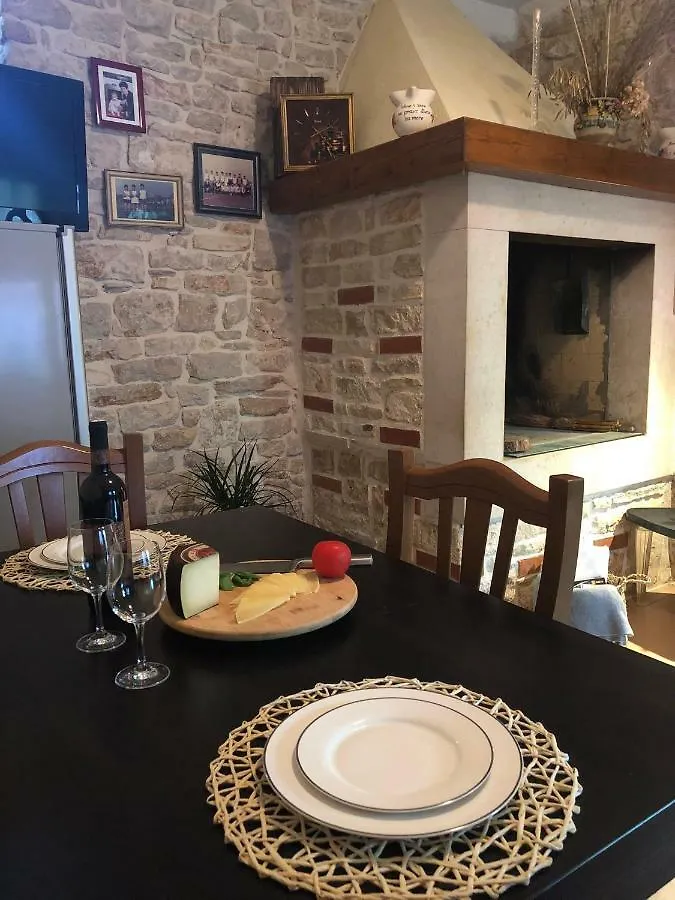 Teta Jana Apartment Smoljanci